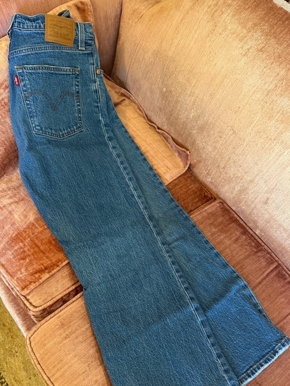 Levi's Women's Mid-Blue Flare Jeans